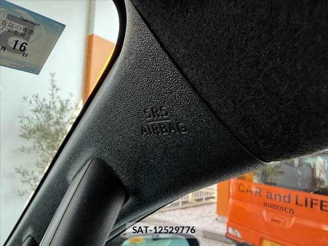 Toyota HILUX 2019-05 8099596-22