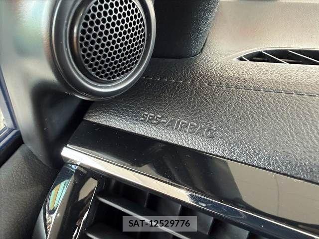 Toyota HILUX 2019-05 8099596-23