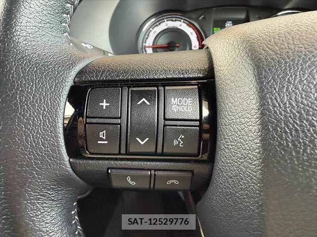 Toyota HILUX 2019-05 8099596-24