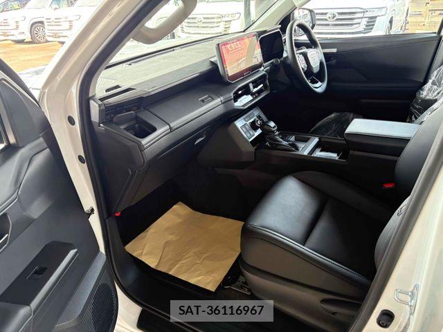 Toyota HILUX 2026-07 8099589-22