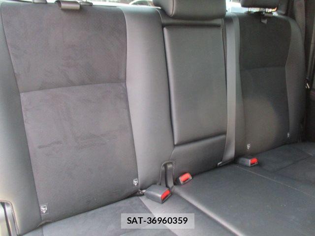 Toyota HILUX 2023-08 8099592-14