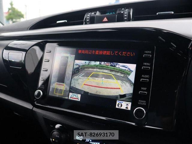 Toyota HILUX 2023-01 8099590-18