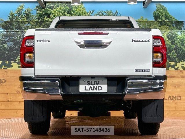 Toyota HILUX 2023-02 8099597-14