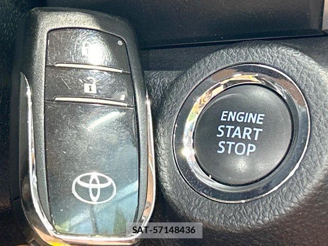 Toyota HILUX 2023-02 8099597-5