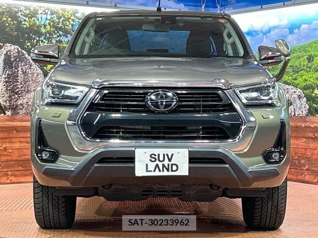 Toyota HILUX 2022-12 8130504-13