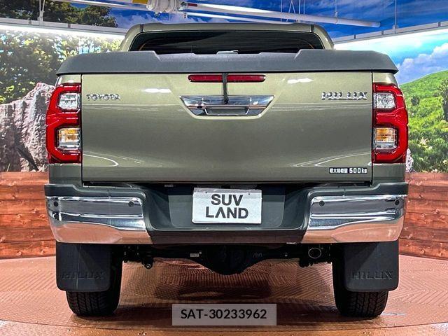 Toyota HILUX 2022-12 8130504-14