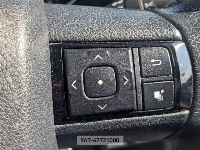 Toyota HILUX 2018-09 8130512-18