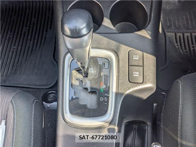 Toyota HILUX 2018-09 8130512-26