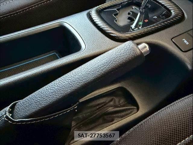 Toyota HILUX 2023-07 8158558-19