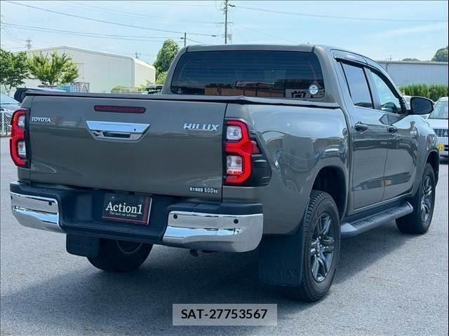 Toyota HILUX 2023-07 8158558-4