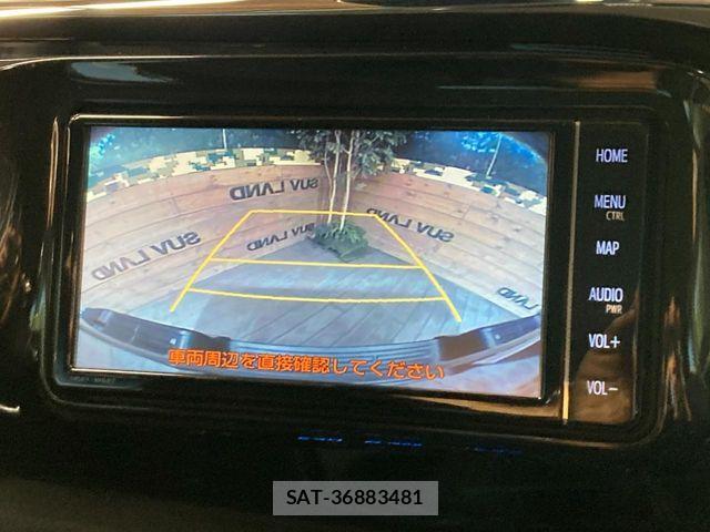 Toyota HILUX 2022-08 8207849-3