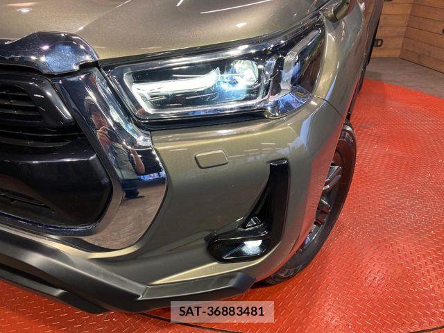 Toyota HILUX 2022-08 8207849-8