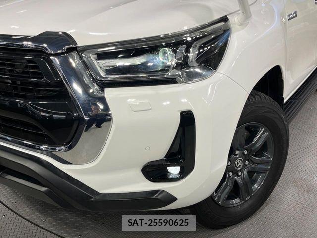 Toyota HILUX 2023-03 8207847-12