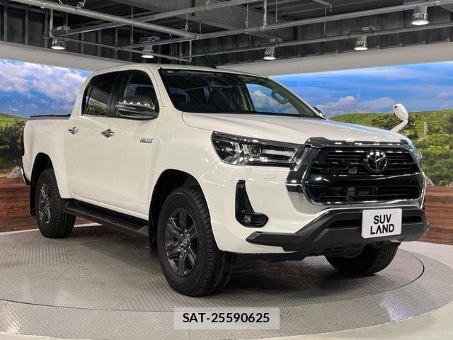 Toyota HILUX 2023-03 8207847-16