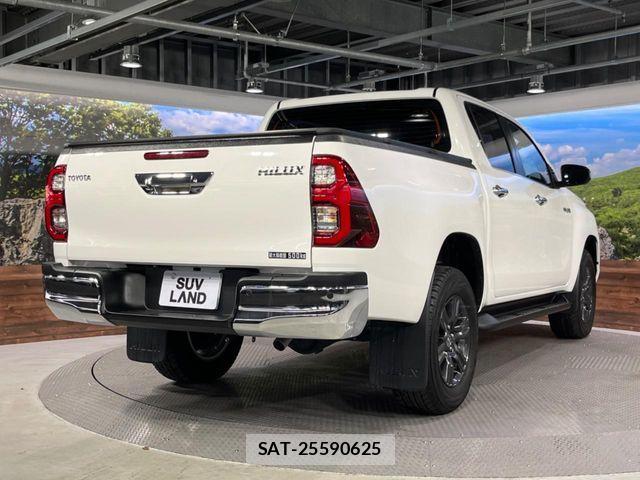 Toyota HILUX 2023-03 8207847-17