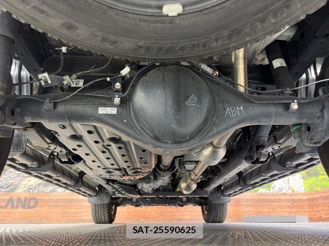 Toyota HILUX 2023-03 8207847-19