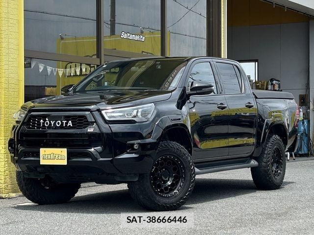 Toyota HILUX 2022-11 8230321-0