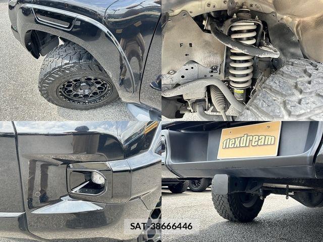 Toyota HILUX 2022-11 8230321-12
