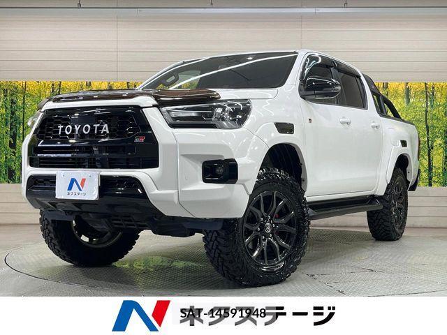 Toyota HILUX 2023-03 8230319-0