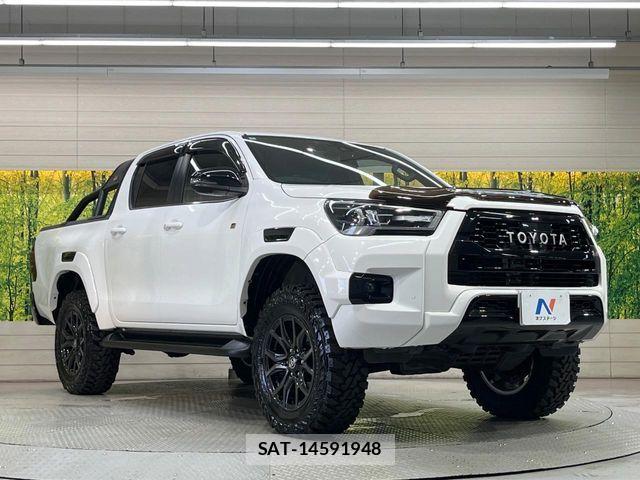Toyota HILUX 2023-03 8230319-15