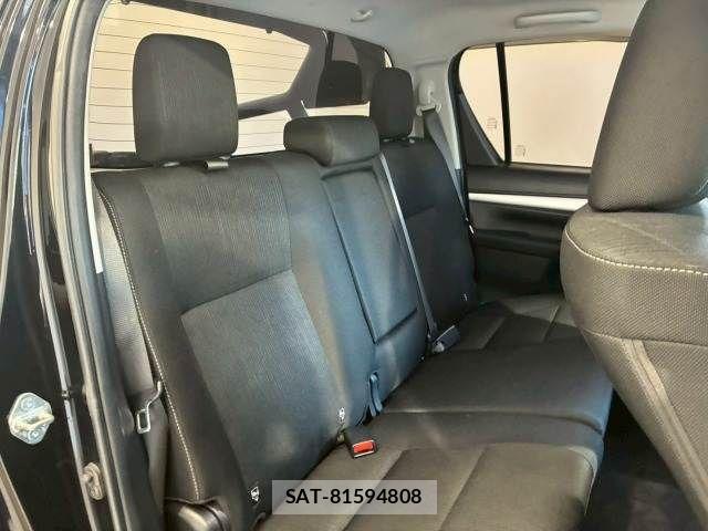Toyota HILUX 2022-08 8245411-11