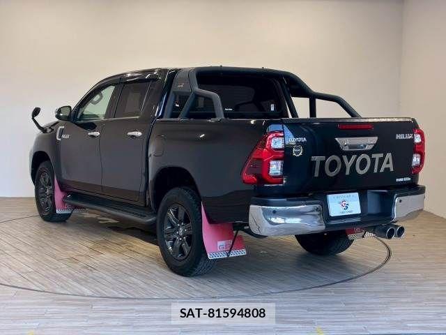 Toyota HILUX 2022-08 8245411-14