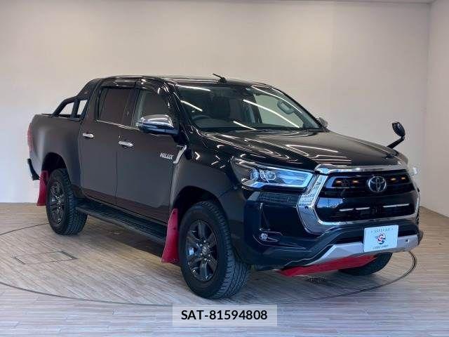 Toyota HILUX 2022-08 8245411-15