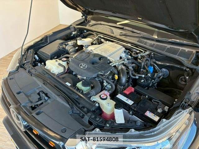 Toyota HILUX 2022-08 8245411-19