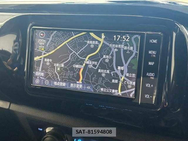 Toyota HILUX 2022-08 8245411-3