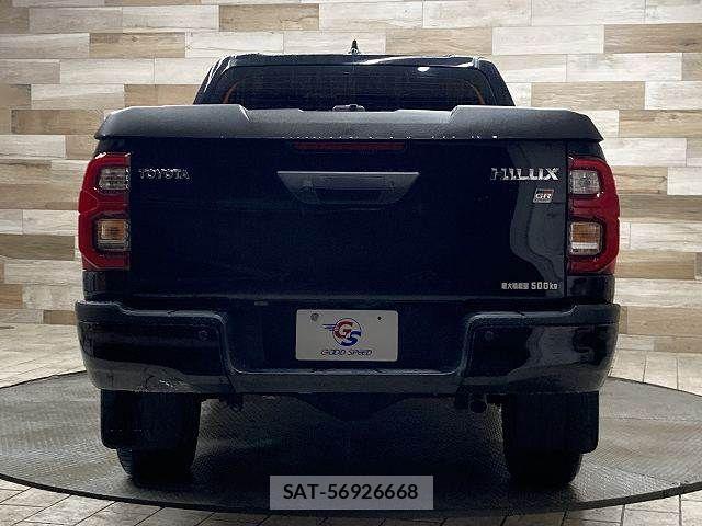 Toyota HILUX 2022-01 8245409-14