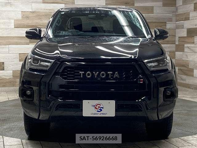 Toyota HILUX 2022-01 8245409-2