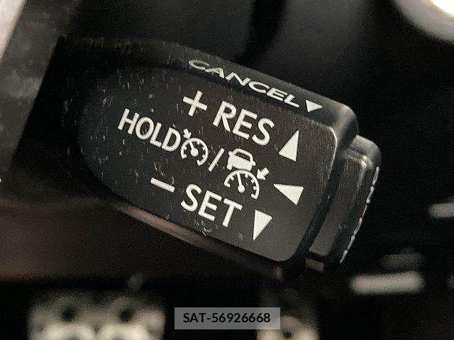 Toyota HILUX 2022-01 8245409-8