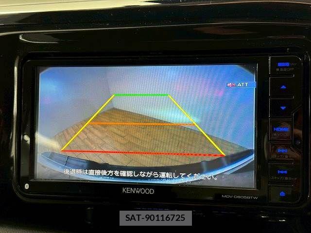 Toyota HILUX 2018-12 8245416-3