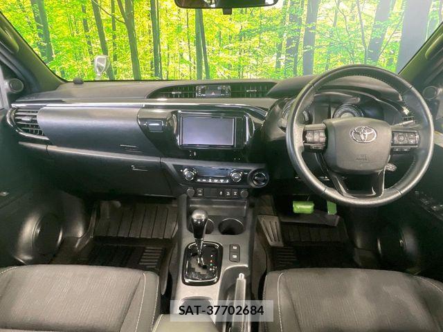 Toyota HILUX 2019-08 8245415-1