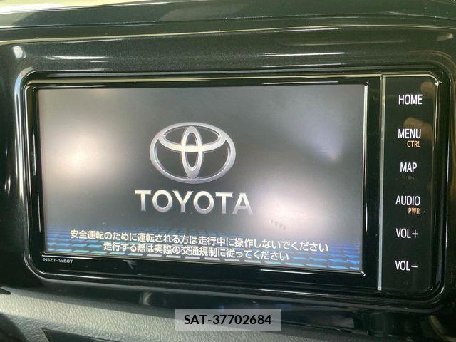 Toyota HILUX 2019-08 8245415-4