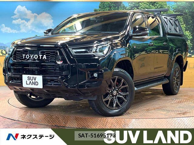Toyota HILUX 2023-01 8245410-0