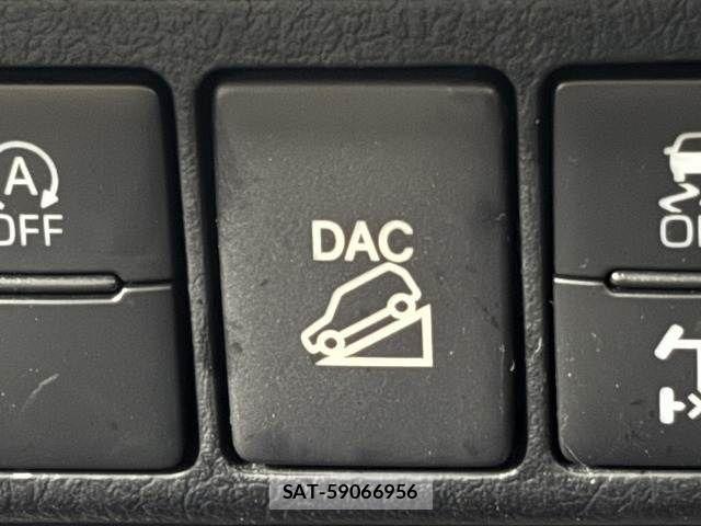 Toyota HILUX 2022-07 8245414-7