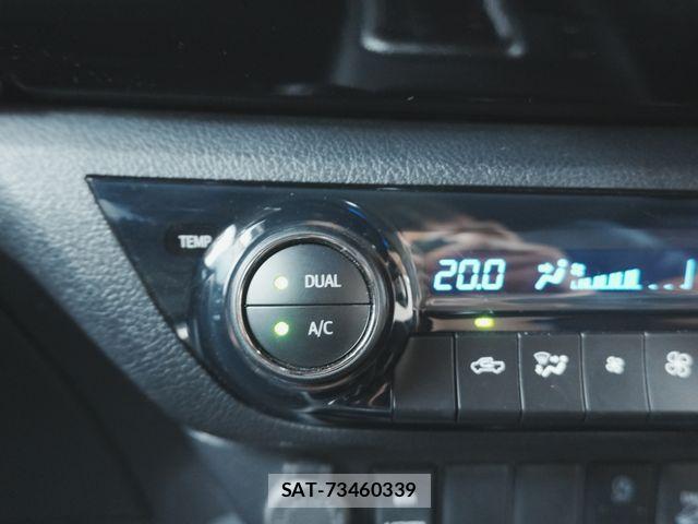 Toyota HILUX 2022-09 8314758-12