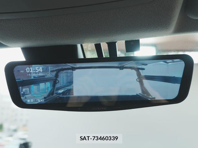 Toyota HILUX 2022-09 8314758-19