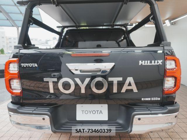 Toyota HILUX 2022-09 8314758-24