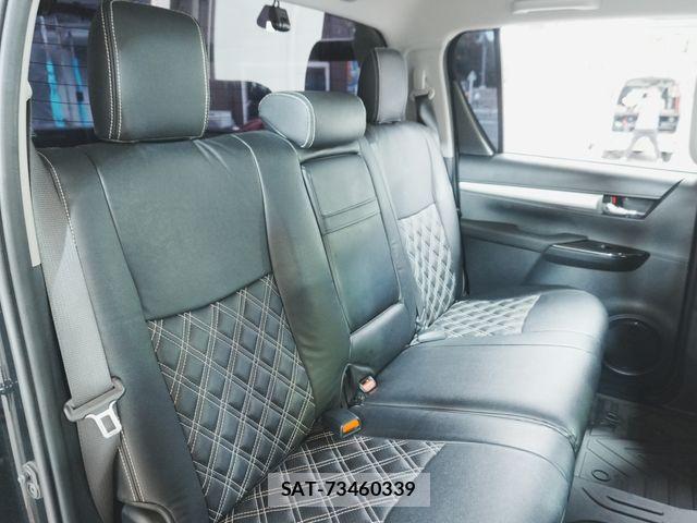 Toyota HILUX 2022-09 8314758-27