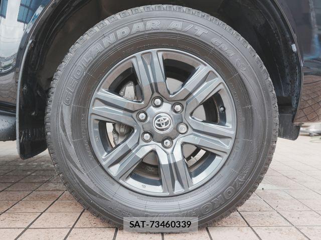 Toyota HILUX 2022-09 8314758-29