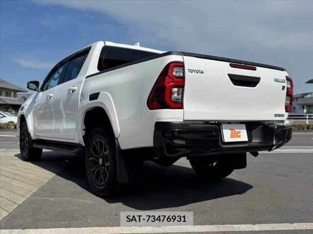 Toyota HILUX 2023-07 8314757-12