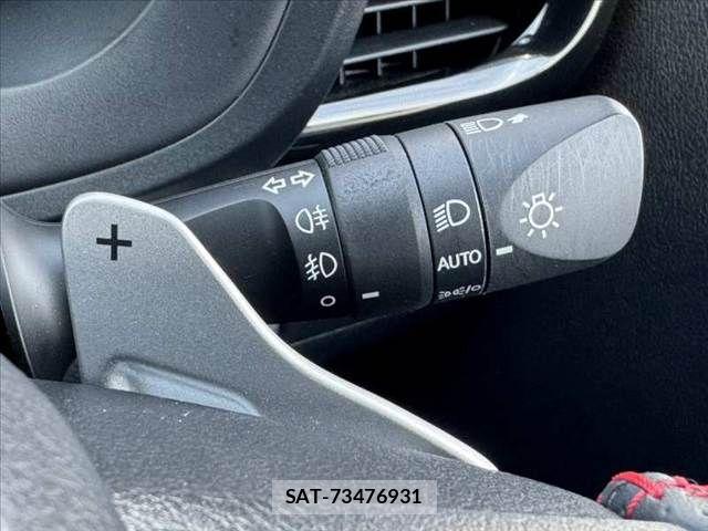 Toyota HILUX 2023-07 8314757-22