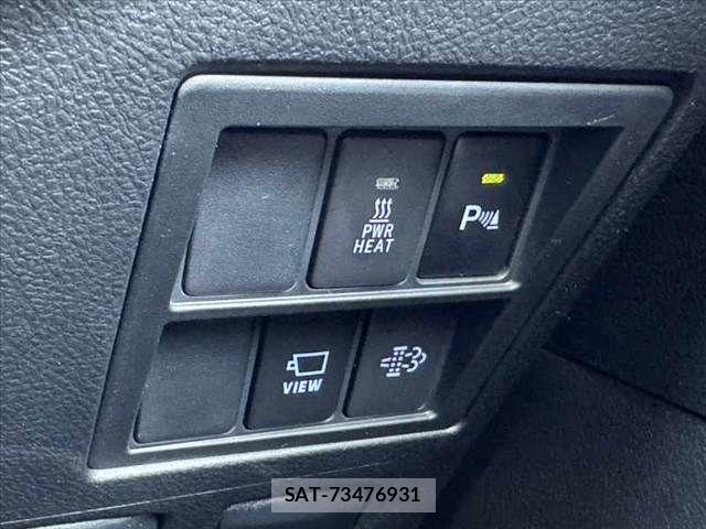 Toyota HILUX 2023-07 8314757-6