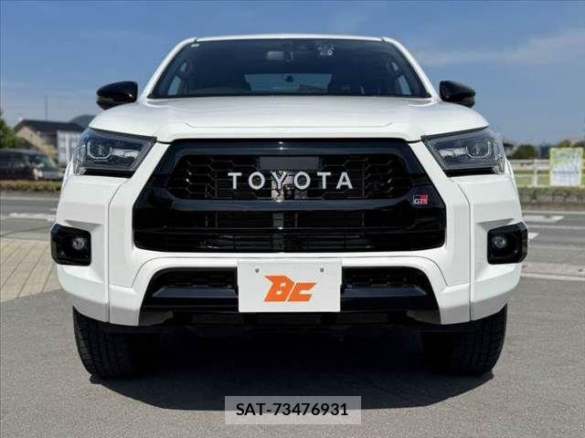 Toyota HILUX 2023-07 8314757-8