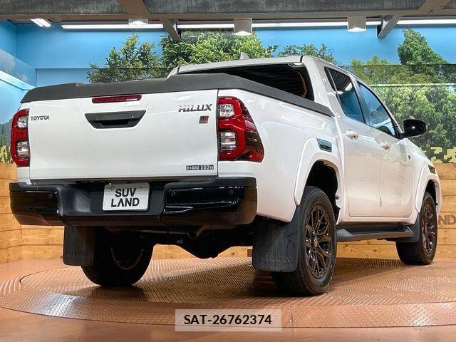 Toyota HILUX 2022-10 8314753-15