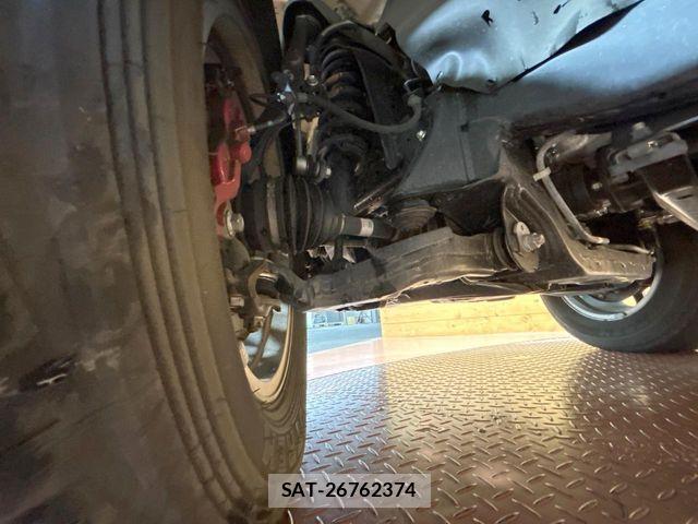 Toyota HILUX 2022-10 8314753-18