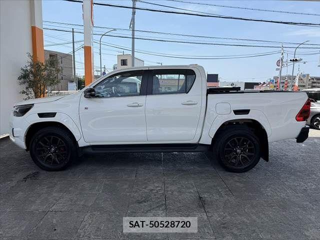 Toyota HILUX 2023-09 8314755-10