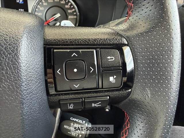 Toyota HILUX 2023-09 8314755-24